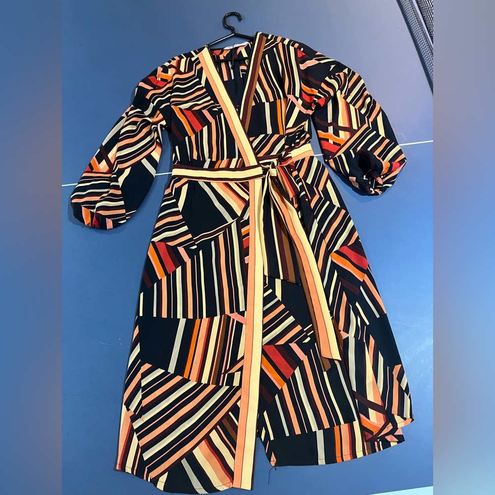 Middi dress from Zara.